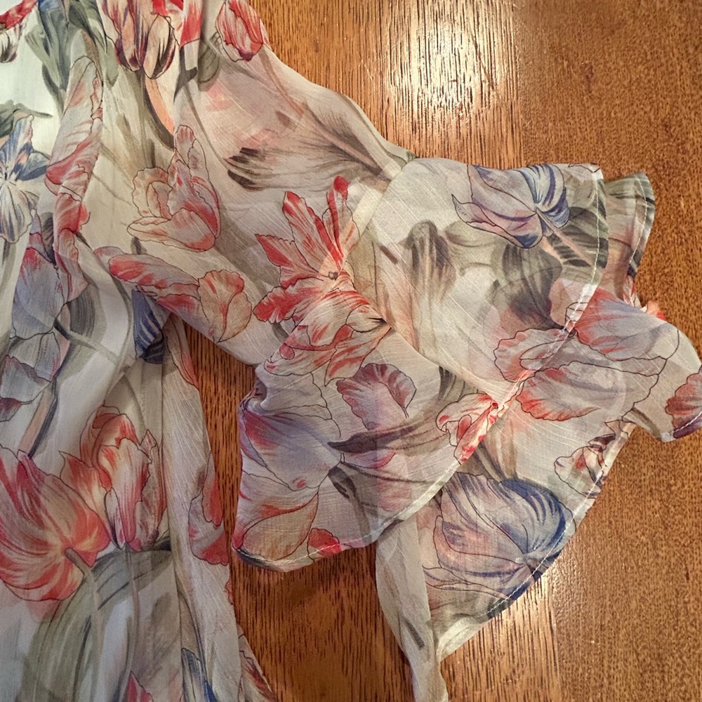 Love Riche Floral Patterned Blouse - Picture 4 of 6
